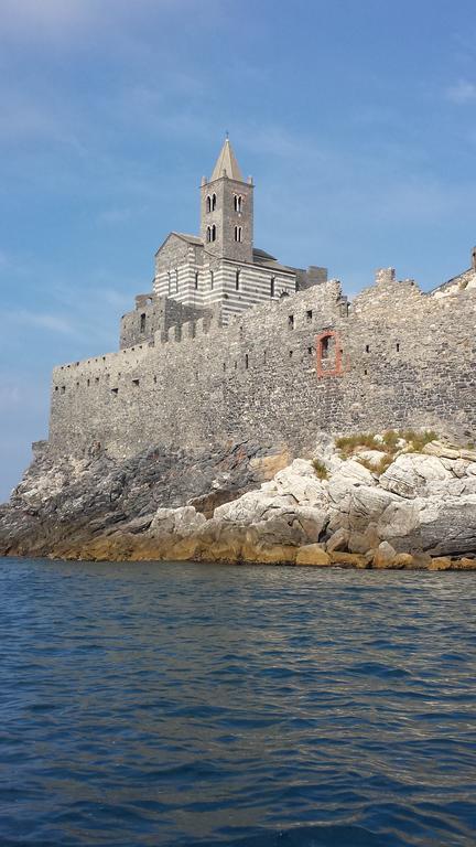 Casa Bouganville La Spezia Exteriör bild