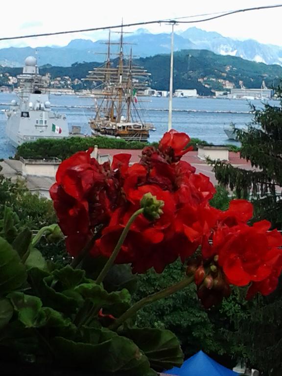 Casa Bouganville La Spezia Exteriör bild
