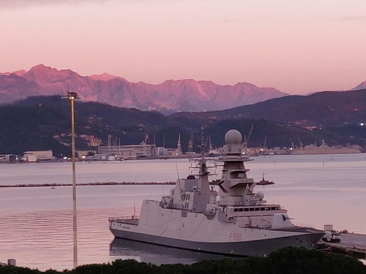 Casa Bouganville La Spezia Exteriör bild