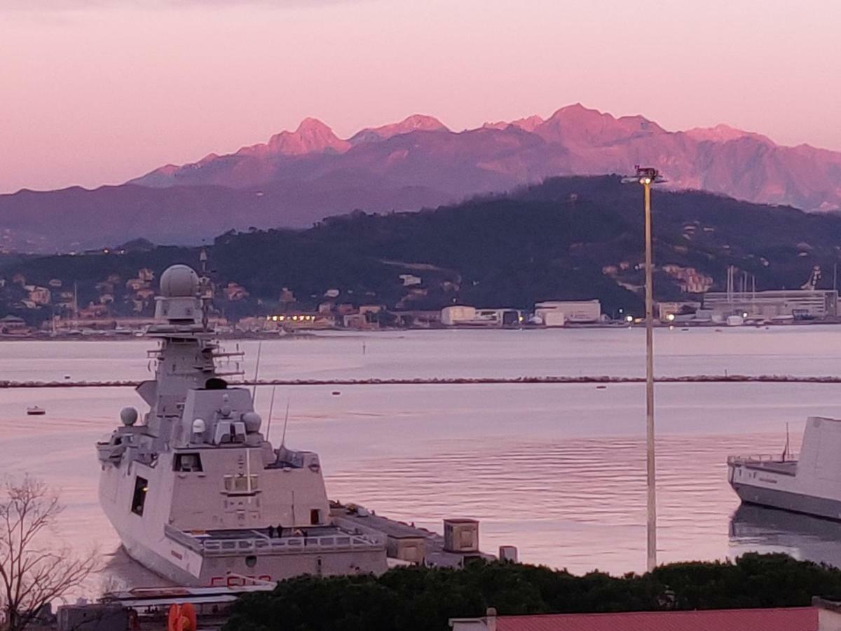 Casa Bouganville La Spezia Exteriör bild